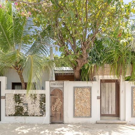 Brickwood Ganduvaru Private Villas Rasdhoo ภายนอก รูปภาพ