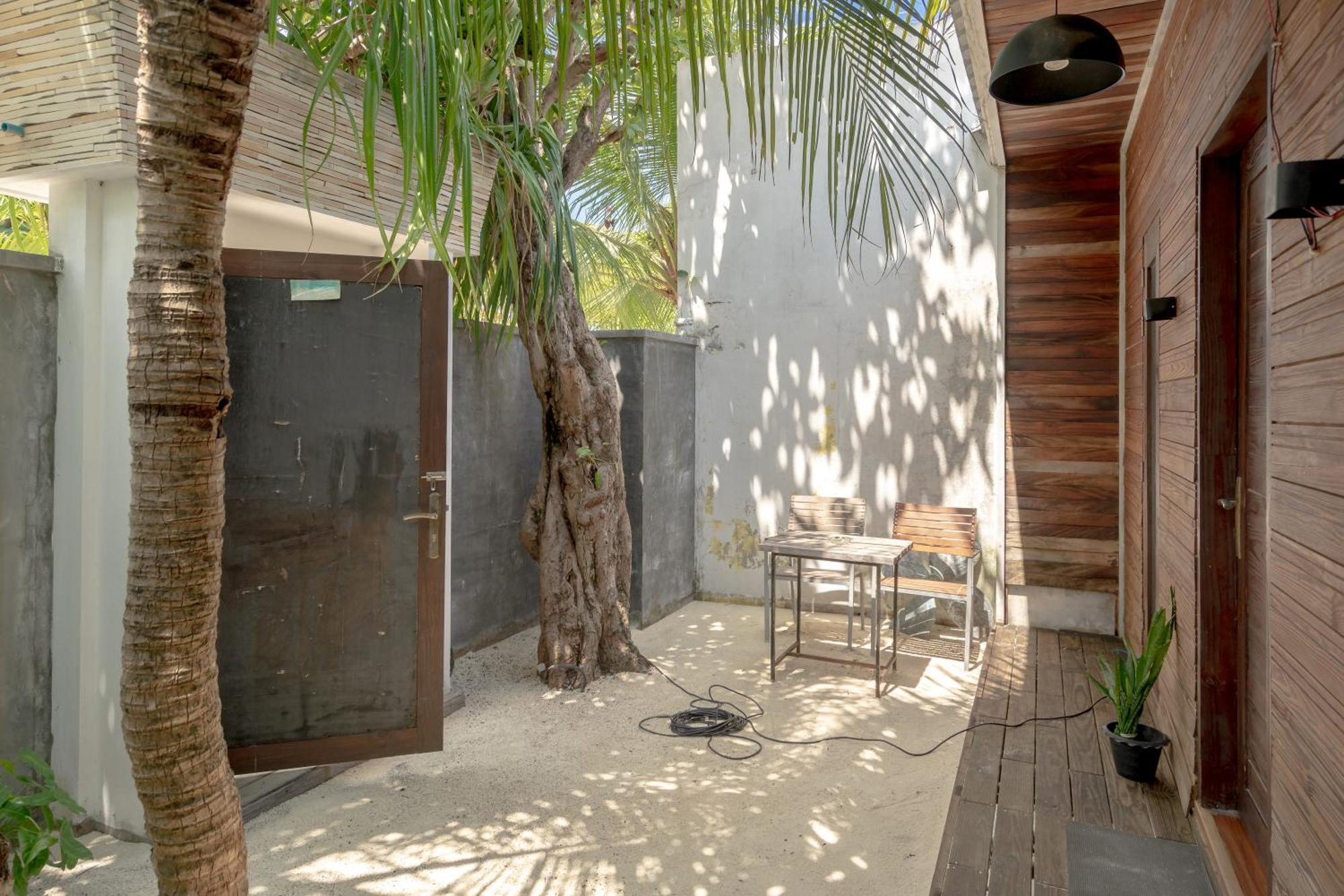 Brickwood Ganduvaru Private Villas Rasdhoo ภายนอก รูปภาพ